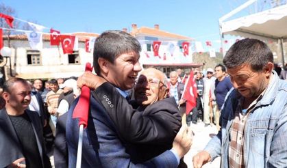 “Ben AK Partili Değilim”